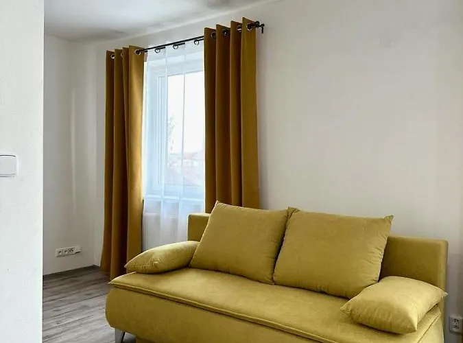 Sky 511 Apartment Plzen